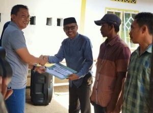 Bupati MBA Beri Bantuan Pembangunan Mushollah di Desa Kembang Ragi