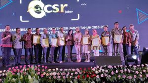 Tujuh Pabrik Aqua Jawa Barat Raih Penghargaan dari Gubernur