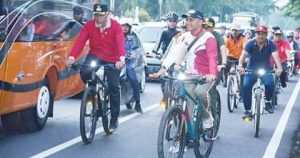 Wali Kota Padang Launching Gerakan Bersepeda ke Kantor Bagi ASN