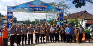Desa Mulya Agung Menjadi Icon Kampung Tertib Berlalu Lintas di Kabupaten Mesuji 