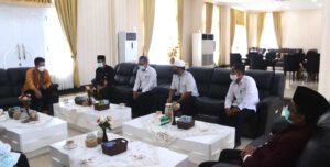 LPTQ Barut Fasilitasi Lulusan Ponpes Lanjutkan Sekolah ke Kota Hadramaut Yaman