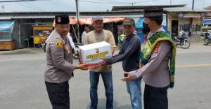 Jum'at Barokah, Ditbinmas Beri Bantuan kepada DKM Masjid At-Taubah dan Warga 1 IMG 20220326 103039