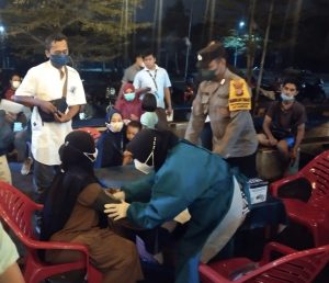 Jelang Ramadhan, Polsek Babelan Gelar Vaksinasi Malam Hari 1 IMG 20220406 023547
