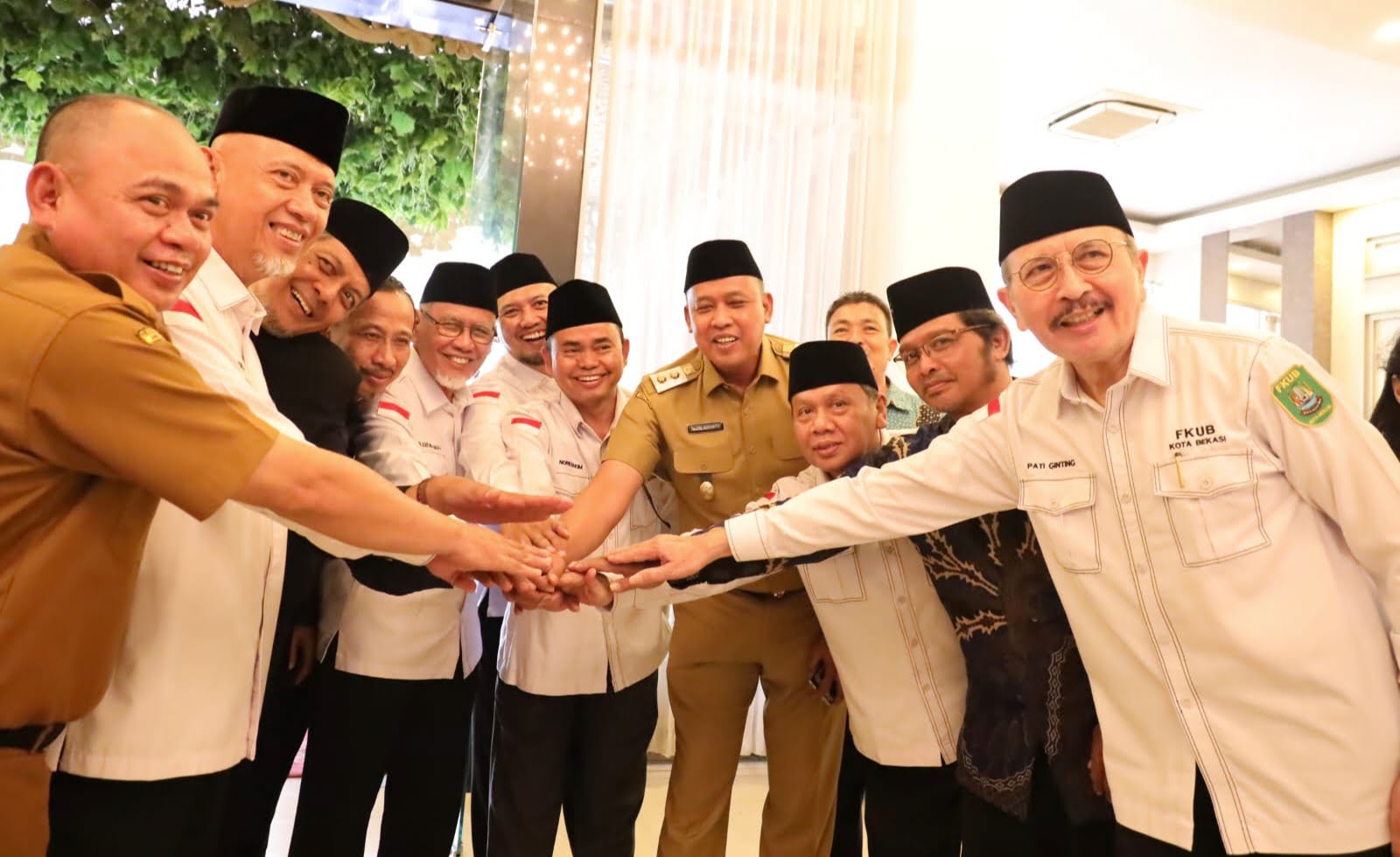 Hadiri Silaturahmi Tokoh Lintas Agama, Plt. Wali Kota Bekasi Harap di Tahun Depan Kota Bekasi Jadi Kota Toleran Peringkat Satu Se- Indonesia 1 IMG 20230605 211135