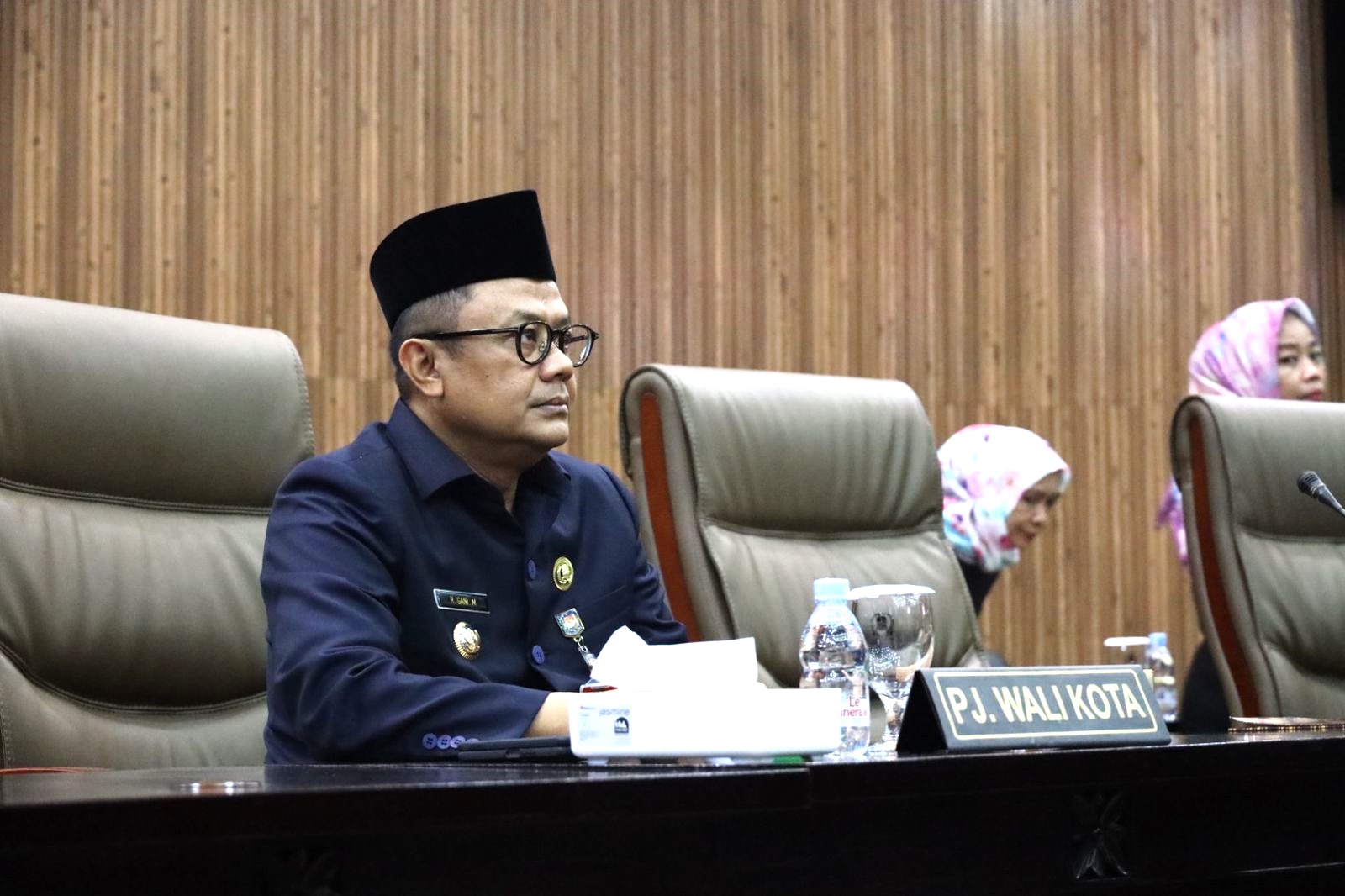 Hadiri Paripurna Penyampaian Raperda APBD Kota Bekasi Ta 2024, ini Pesan Pj Walikota 1 WhatsApp Image 2023 11 26 at 09.30.35