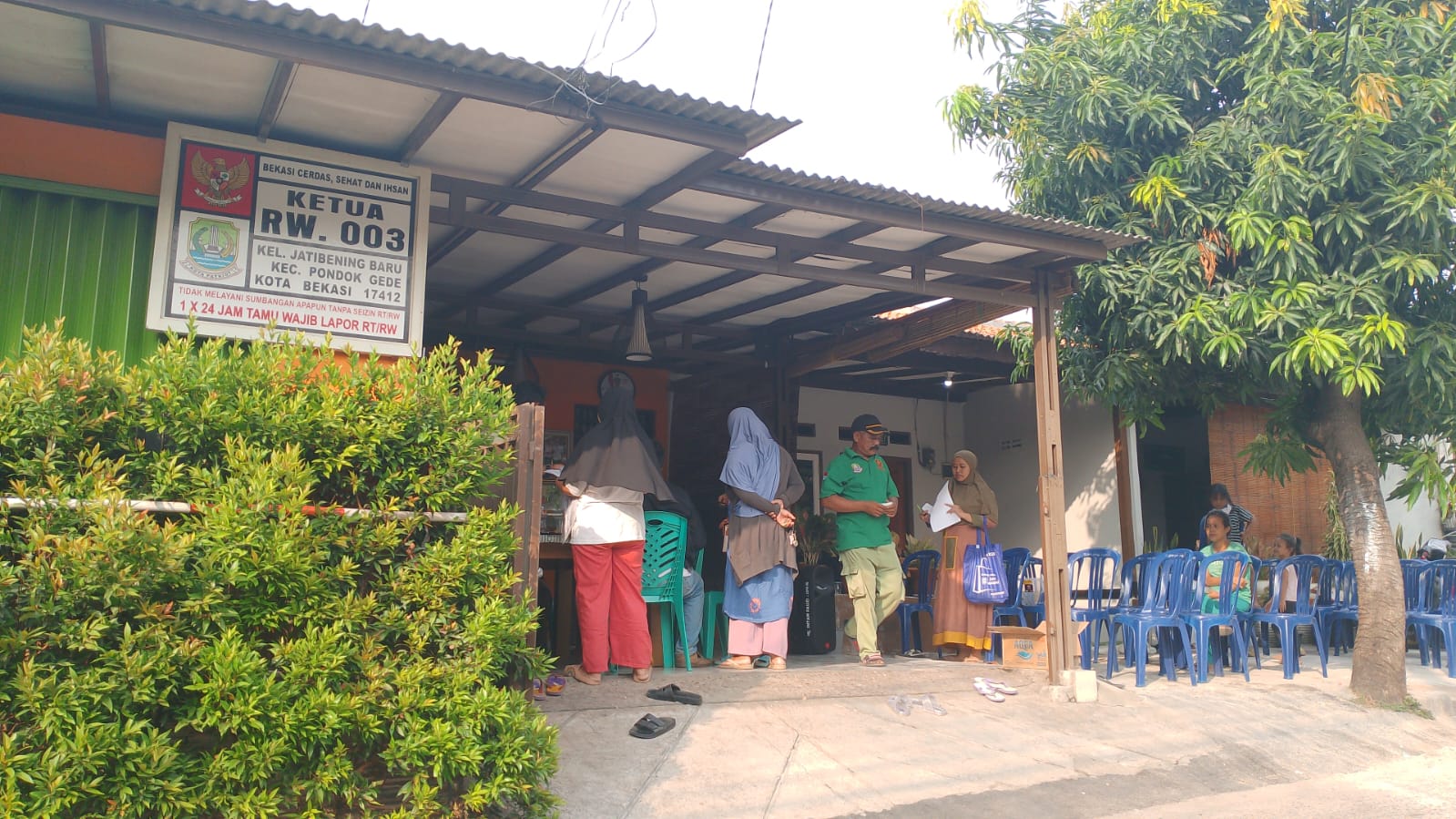 Kelurahan Jatibening Baru Gelar Kegiatan Administrasi Kependudukan Jemput Bola 1 WhatsApp Image 2023 12 22 at 17.10.35