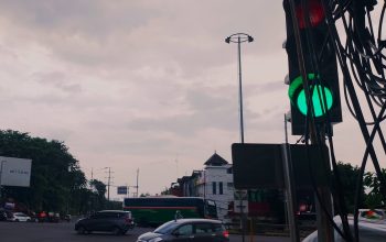 Lampu Trafic Light di Bekasi Timur Eror Selama Belasan Hari